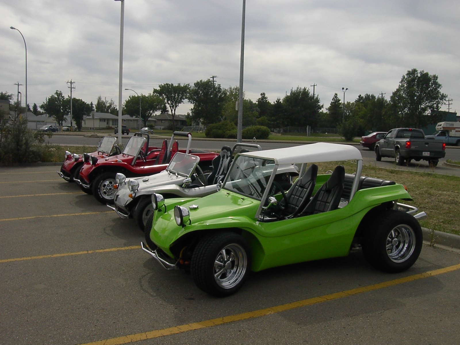 EOS 11 Buggies 2